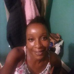 Meet your Posher, Deneen